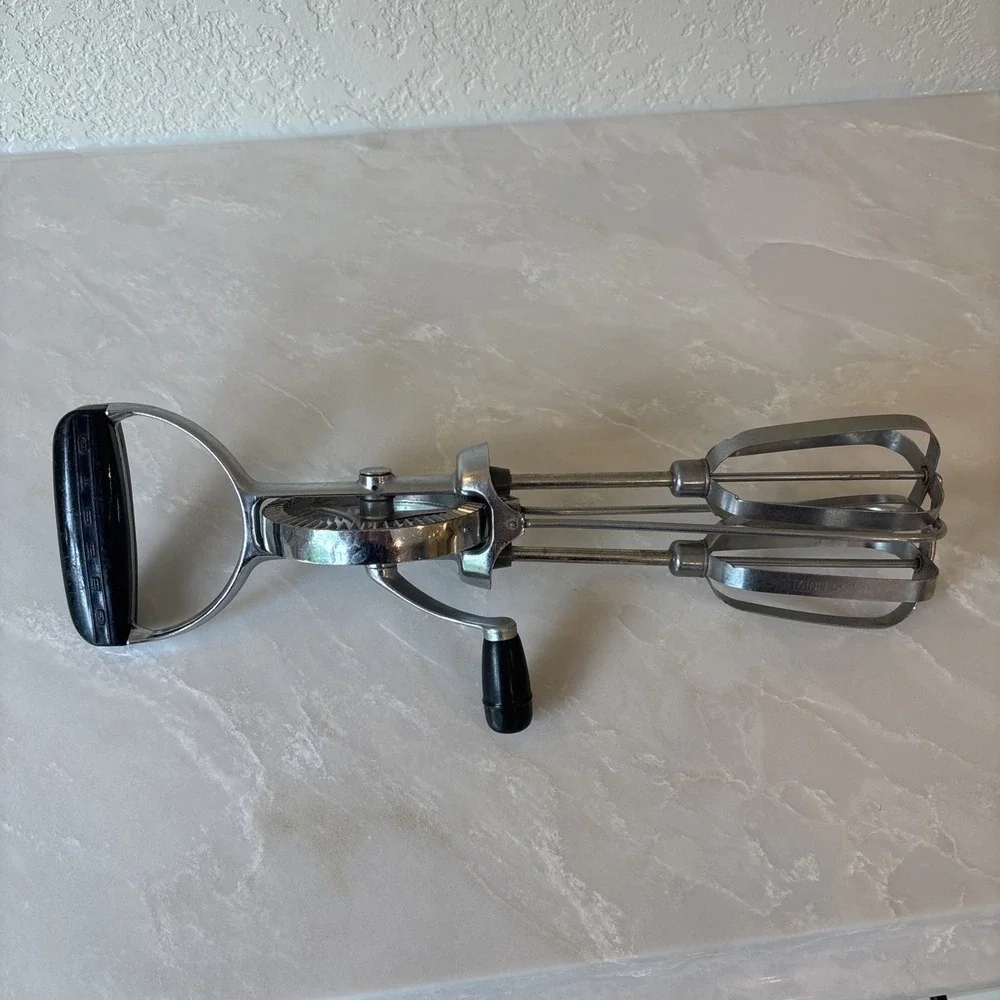 EKCO Best Hand Mixer